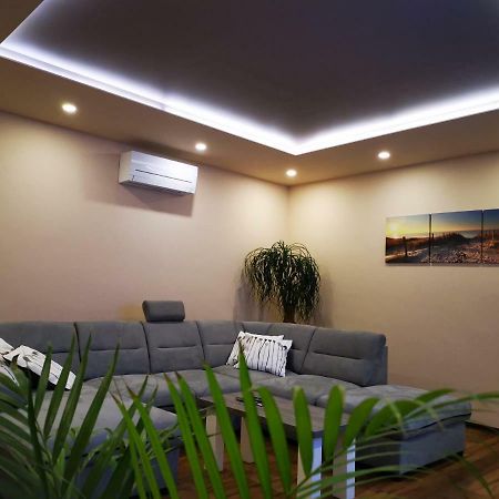 Bonito Apartment 포스토이나 외부 사진